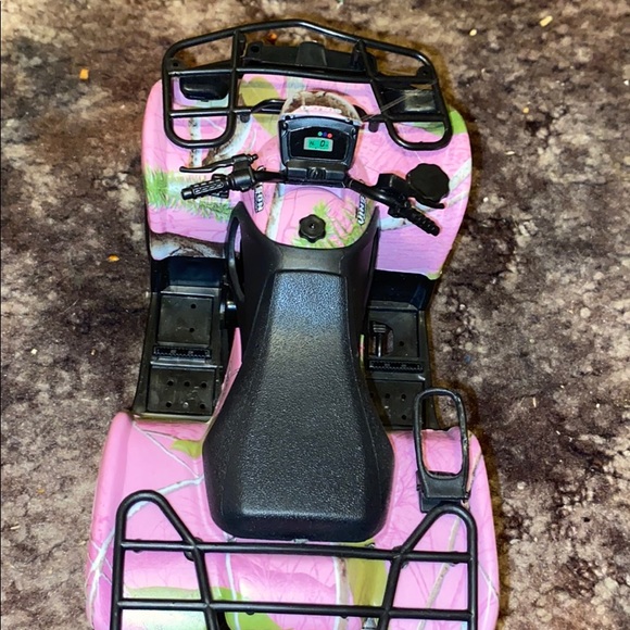 Toy quad. - Picture 6 of 6